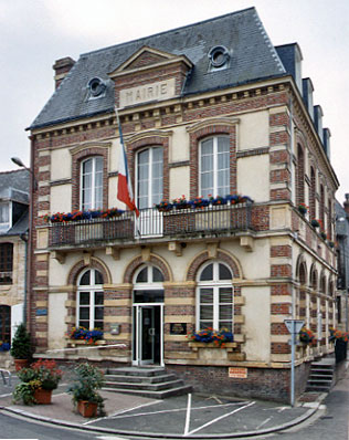 Cambremer - La Mairie